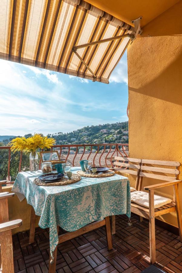 L'Odyssee Provencale, Un Duplex De Charme De 2 Chambres Au Pied Du Village Medieval De Bormes-Les-Mimosas, Offrant Des Prestations Haut De Gamme Et Une Superbe Vue Sur Le Massif Des Maures Exterior foto